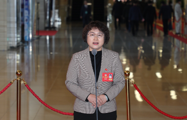 省政協委員，廣東工業大學黨委常委、統戰部部長李靖茂：重視并開展好體育大課間