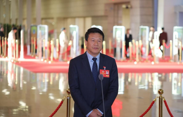 省政協委員、廣東輕工職業技術大學藝術設計學院院長桂元龍：讓體育“非遺”之花在校園綻放
